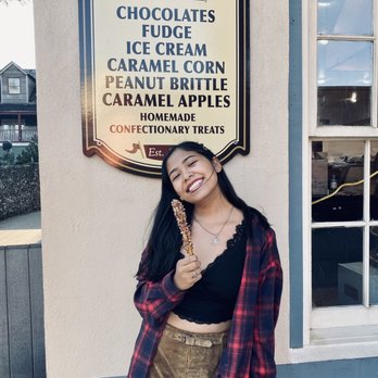 Kilwins Ice Cream - Chocolate - Fudge - Outside area - Ice Cream & Frozen Yogurt Near Me - St. Augustine, Florida