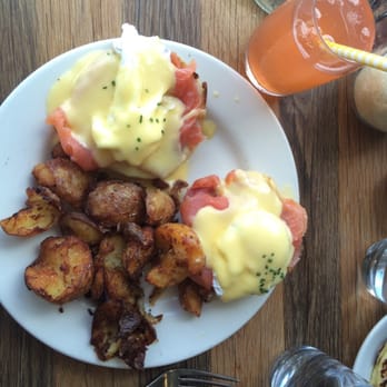 Plow - Smoked salmon eggs Benedict - Breakfast & Brunch Near Me - San Francisco, California Plow - Smoked salmon eggs Benedict - Breakfast & Brunch Near Me - San Francisco, California