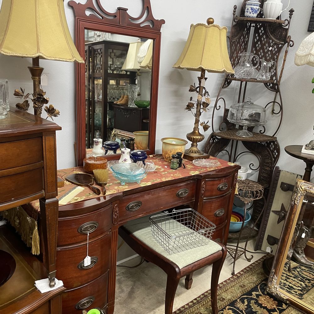 ドレッサー THE BEST 10 SHOPPING in MILAM COUNTY, TX - Updated 2025