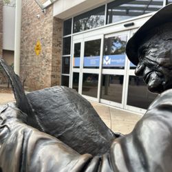 Edmond Library