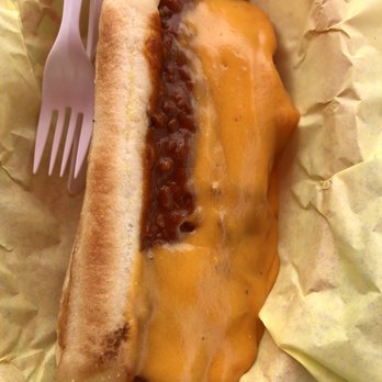 Des Moines Dog House - Chili dog - Hot Dogs Near Me - Des Moines, Washington Des Moines Dog House - Chili dog - Hot Dogs Near Me - Des Moines, Washington