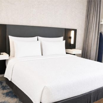 Hampton Inn Summersville - Guest room - Hotels Near Me - Summersville, West Virginia