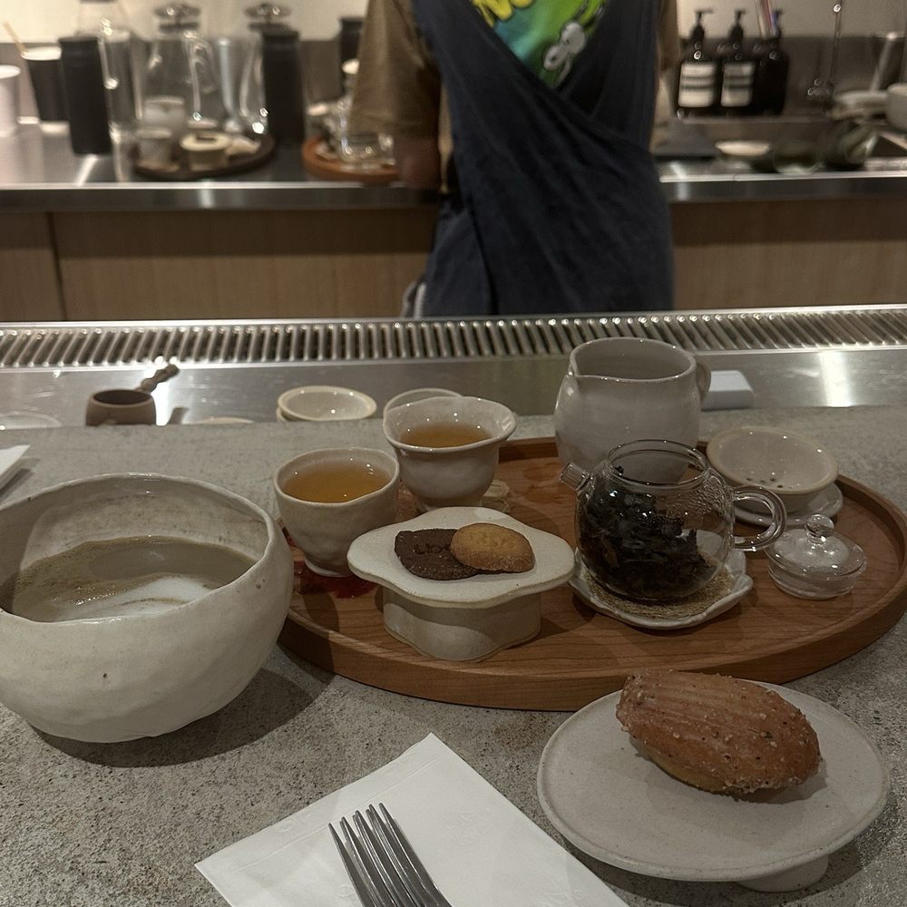 Tearoom By Calmplex - Coffee & Tea Near Me - New York, New York