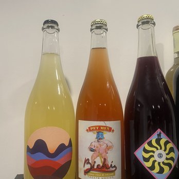 Silverlake Wine - Pet Mex by Bichi, moonland, wavy wines bardos red - Beer, Wine & Spirits Near Me - Los Angeles, California Silverlake Wine - Pet Mex by Bichi, moonland, wavy wines bardos red - Beer, Wine & Spirits Near Me - Los Angeles, California