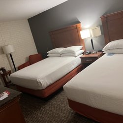 Drury Inn & Suites- Joplin - Room