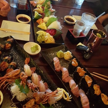 BluFish Sushi - Japanese Near Me - Glenview, Illinois