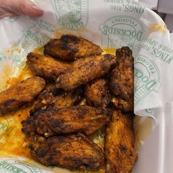 Gator's Dockside - Chicken Wings Near Me - Jacksonville, Florida