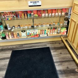 Sugarloaf Dispensary - Store Interior