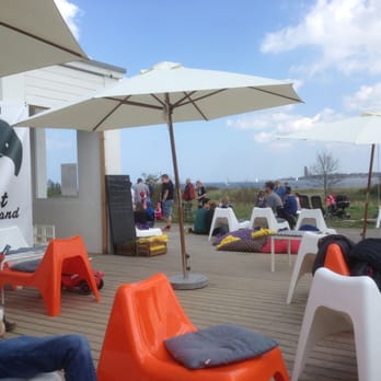 Elefant am Strand - Cafes Near Me - Kiel, SH