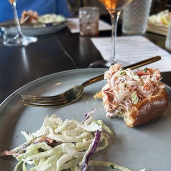 Belleville Wine Bar - Lobster roll - Wine Bars Near Me - Reno, Nevada Belleville Wine Bar - Lobster roll - Wine Bars Near Me - Reno, Nevada