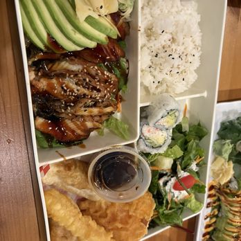 Hanara Sushi & Grill - Unagi Bento - Sushi Bars Near Me - Austin, Texas