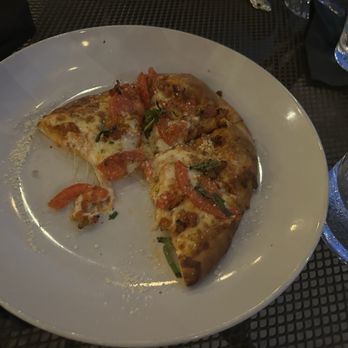 Bella Vino Wine Bar & Tapas - Flatbread - Wine Bars Near Me - St. Charles, Missouri