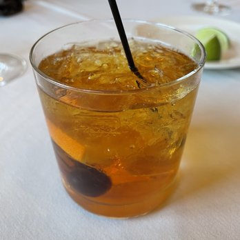 Eddie Merlot's - Woodford Reserve Old Fashioned - Steakhouses Near Me - Indianapolis, Indiana Eddie Merlot's - Woodford Reserve Old Fashioned - Steakhouses Near Me - Indianapolis, Indiana