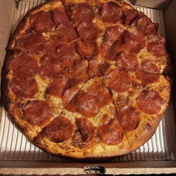 Hideaways Pizza Pub - Pizza Near Me - Princeville, Hawaii Hideaways Pizza Pub - Pizza Near Me - Princeville, Hawaii