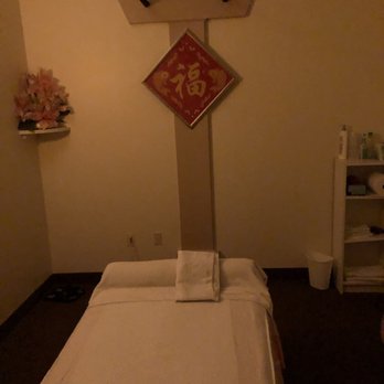 Elite Foot Spa - Massage Near Me - Livonia, Michigan Elite Foot Spa - Massage Near Me - Livonia, Michigan