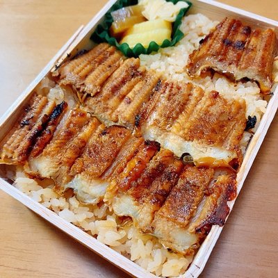 Anagomeshi Ueno あなごめしうえの by null