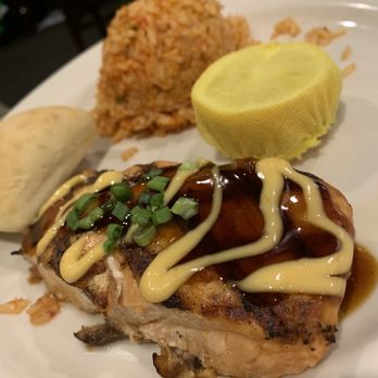 Lewis and Clark's - Salmon - American Near Me - St Charles, Missouri