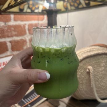 Isla Tea Lounge - Matcha ceremony - Tea Rooms Near Me - Fresno, California