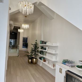 Sunday Headspa - Day Spas Near Me - San Francisco, California Sunday Headspa - Day Spas Near Me - San Francisco, California