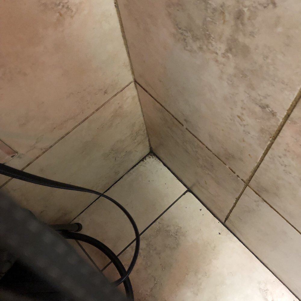 Zoom Tan - Lancaster - This is the floor and wall in one of the rooms - Tanning Near Me - Lancaster, New York Zoom Tan - Lancaster - This is the floor and wall in one of the rooms - Tanning Near Me - Lancaster, New York