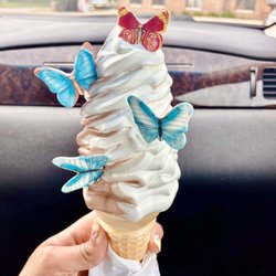 Country Dairy - Soft served twist.
