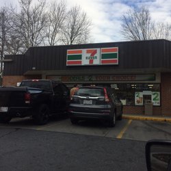 7-Eleven - Front of store.
