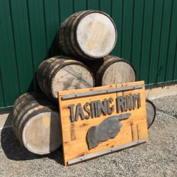 Left Field Cider Company - Tasting room~