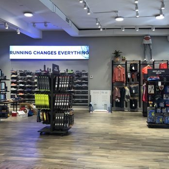 FLEET FEET - Updated February 2026 - 43 Photos & 83 Reviews - 603