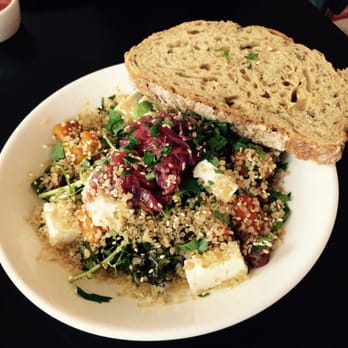 Erasmus Paviljoen - Quinoa pompoen salade - Venues & Event Spaces Near Me - Rotterdam, ZH