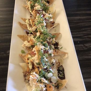 Cliff Dining Pub - Sushi nachos - Sushi Bars Near Me - Draper, Utah Cliff Dining Pub - Sushi nachos - Sushi Bars Near Me - Draper, Utah