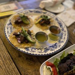 Aunt Bernie's Bar and Jardin - Steak tacos