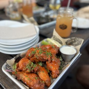 Brew City Grill - Buffalo Wings - Burgers Near Me - Campbell, California