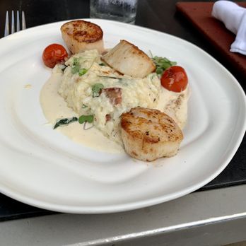 Nine One Five - Scallops over risotto - New American Near Me - Key West, Florida