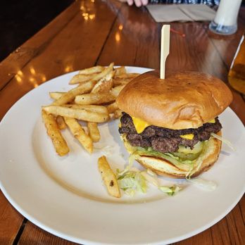 The Durham - Kitchen and Cocktails - Smash burger yuk - Tacos Near Me - Polson, Montana The Durham - Kitchen and Cocktails - Smash burger yuk - Tacos Near Me - Polson, Montana