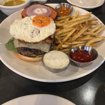 La Condesa Eatery - Wagyu beef cheese burger - Salad Near Me - Reno, Nevada