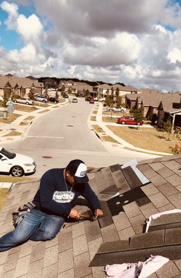 Prosperity Roofing Logo