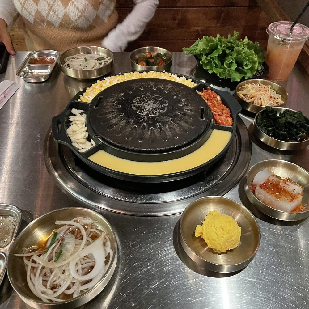 Daldongnae Korean BBQ - Dundas Square - BBQ - Korean Near Me - Toronto, Ontario Daldongnae Korean BBQ - Dundas Square - BBQ - Korean Near Me - Toronto, Ontario