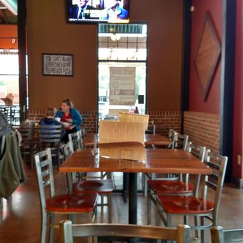 Borgata Pizza Cafe - Inside dinning area - Italian Near Me - Worthington, Ohio Borgata Pizza Cafe - Inside dinning area - Italian Near Me - Worthington, Ohio