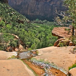 Desert Cliffs Hiking Spa