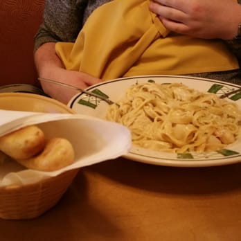 Olive Garden Italian Restaurant - Seafood Alfredo. Yummm - Italian Near Me - Bloomington, Illinois
