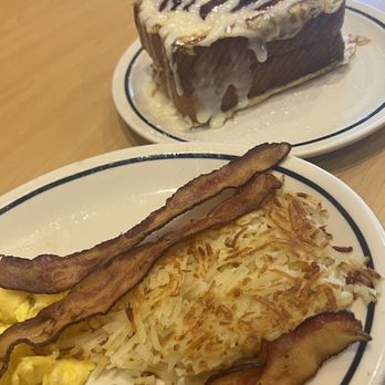 IHOP - Breakfast & Brunch Near Me - Lindale, Texas IHOP - Breakfast & Brunch Near Me - Lindale, Texas