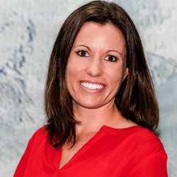 Nicki Huprich-RE/MAX Leading Edge
