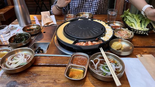 Daldongnae Korean BBQ - Dundas Square by null