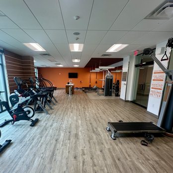 EVEN Hotel Alpharetta - Avalon Area - Spacious light gym - Hotels Near Me - Alpharetta, Georgia