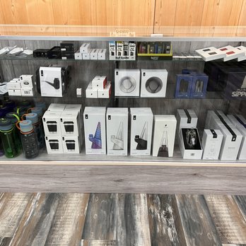 Clermont Gallery & Smoke Shop - Authorized retailer and wide selection of Puffco Products - Head Shops Near Me - Clermont, Florida Clermont Gallery & Smoke Shop - Authorized retailer and wide selection of Puffco Products - Head Shops Near Me - Clermont, Florida