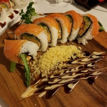Sushi Boom - Salmonholic - Sushi Bars Near Me - Orange, California
