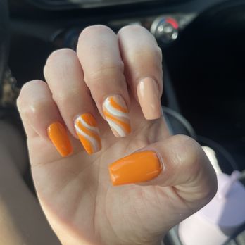 Studio Nails and Spa - Nail Salons Near Me - Austin, Texas