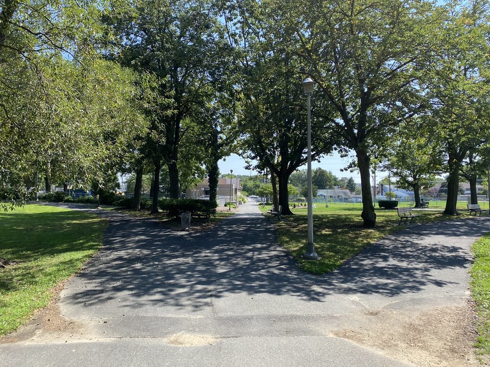 AVERILL BOULEVARD PARK Updated August 2024 10 Photos 145 Averill Blvd, Elmont, New York