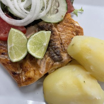Palm Harbor Grill - Salmon - Portuguese Near Me - Palm Coast, Florida