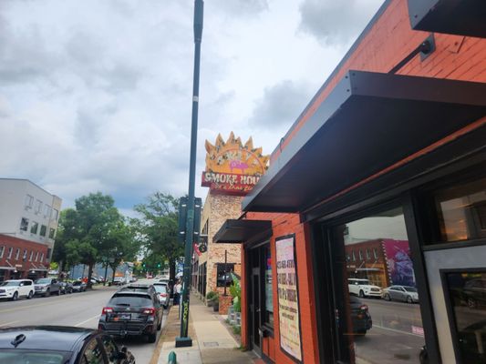 Chatt Smoke House by null